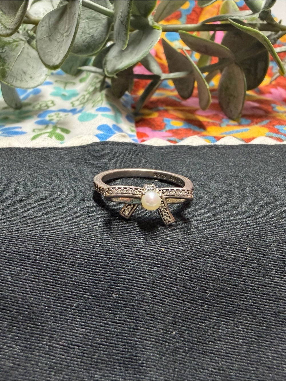 Pandora Silver Pearl Accent Bow Ring - White Pearl